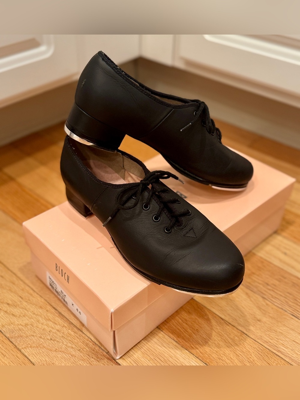 Bloch Black Lace-Up Tap Heels woman’s